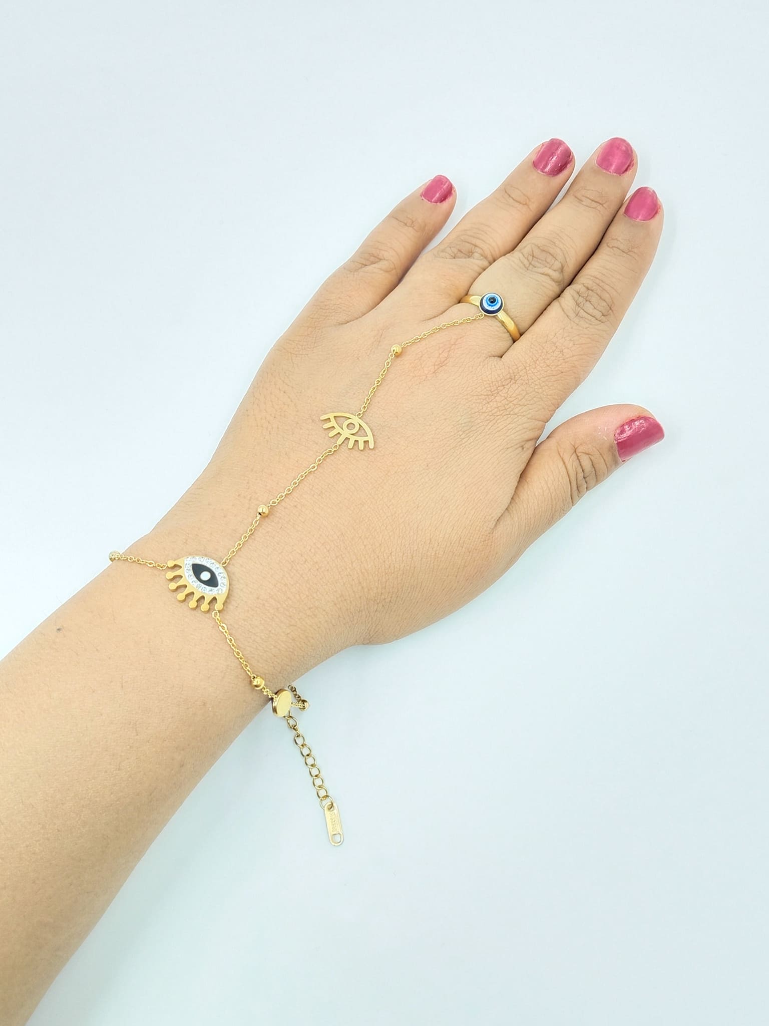 Classic Sleek Evil Eye Hand Chain