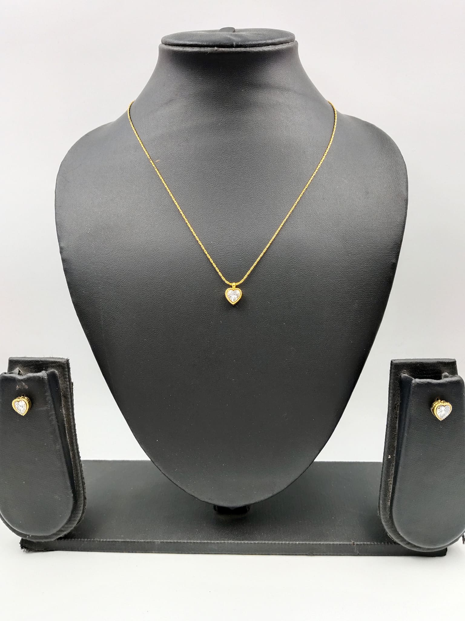Dazzling Heart Studded Necklace & Earring Set