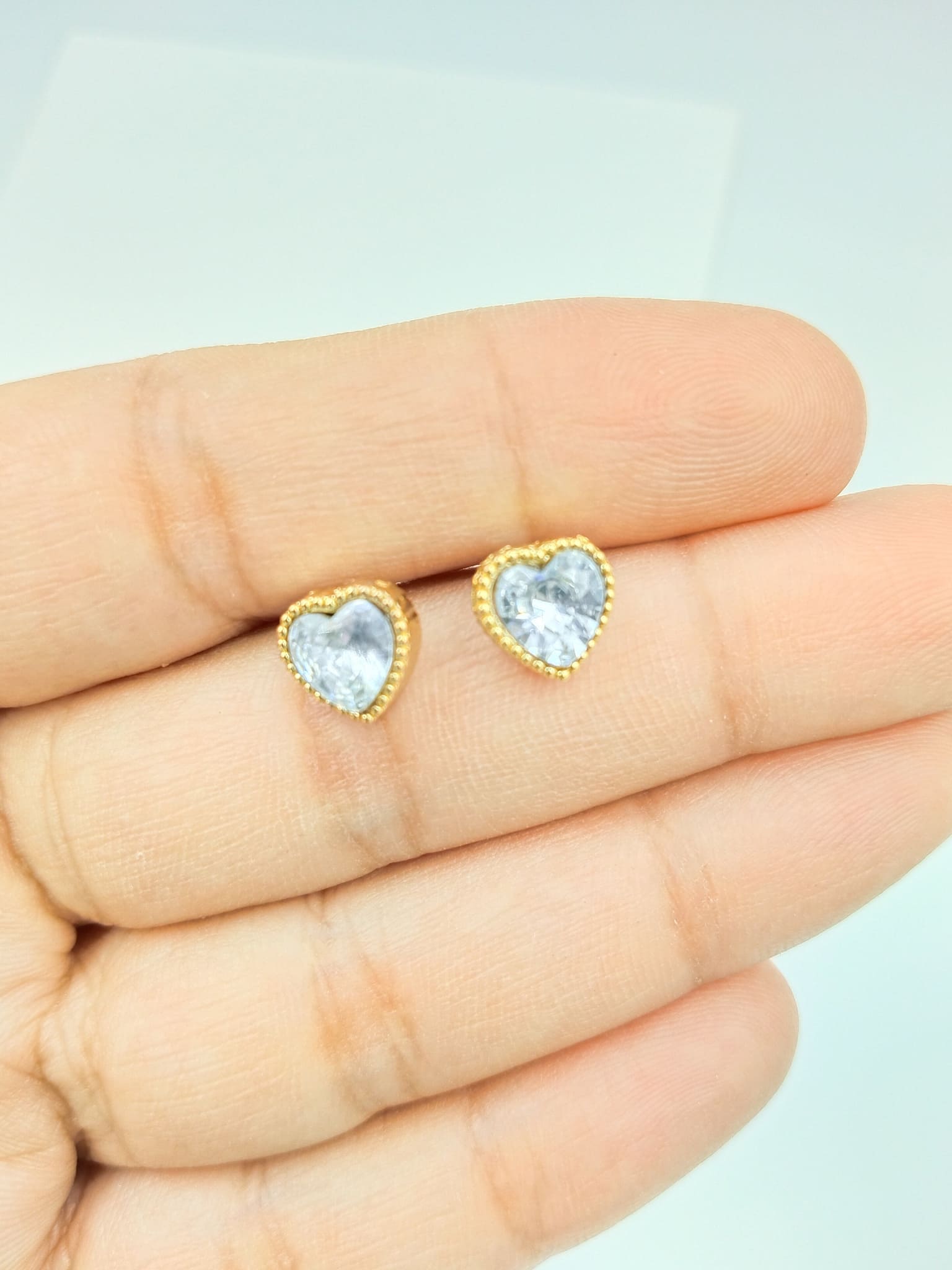 Dazzling Heart Studded Necklace & Earring Set