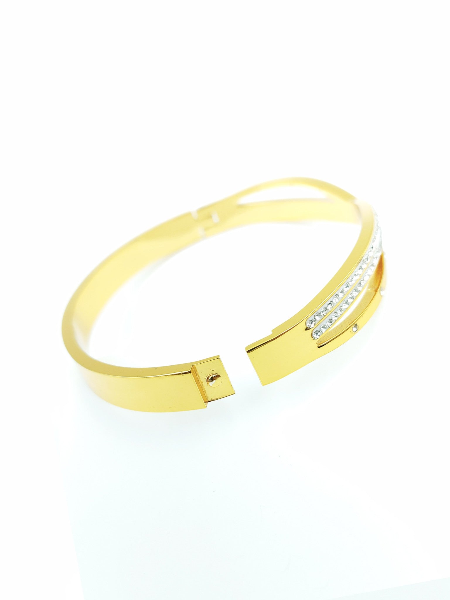 Intertwined Sparkle Bracelet