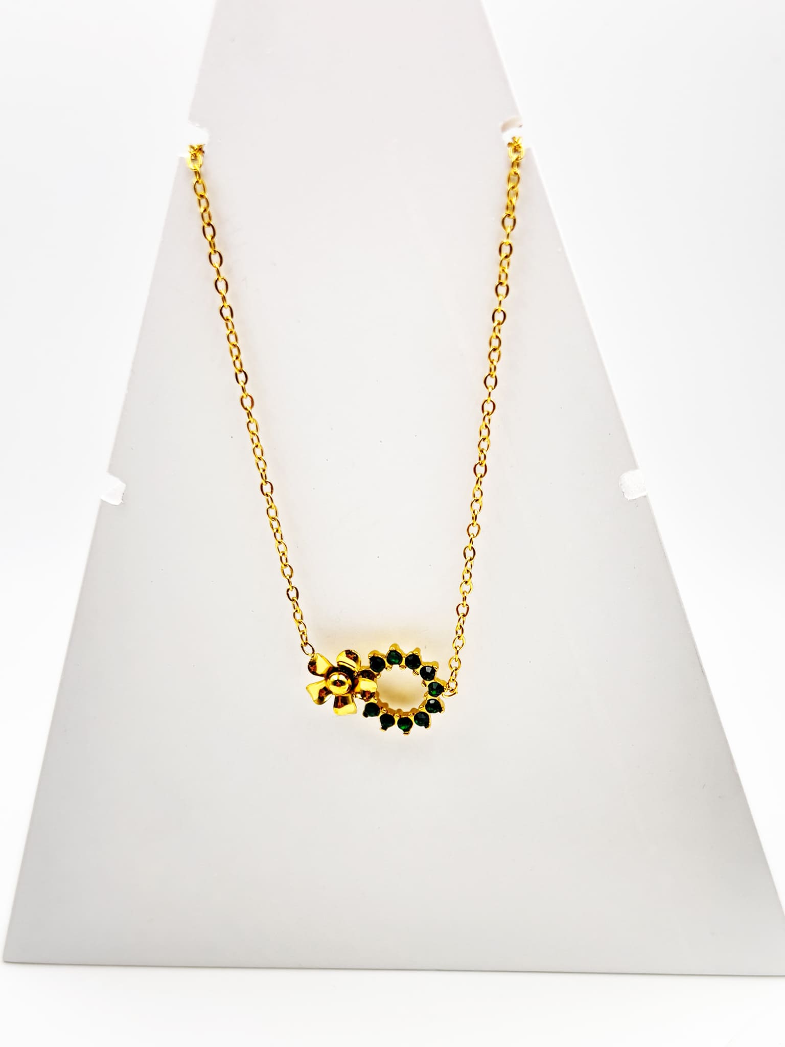 Flower & Gemstone Circle Necklace 18K Gold Plated Anti-Tarnish