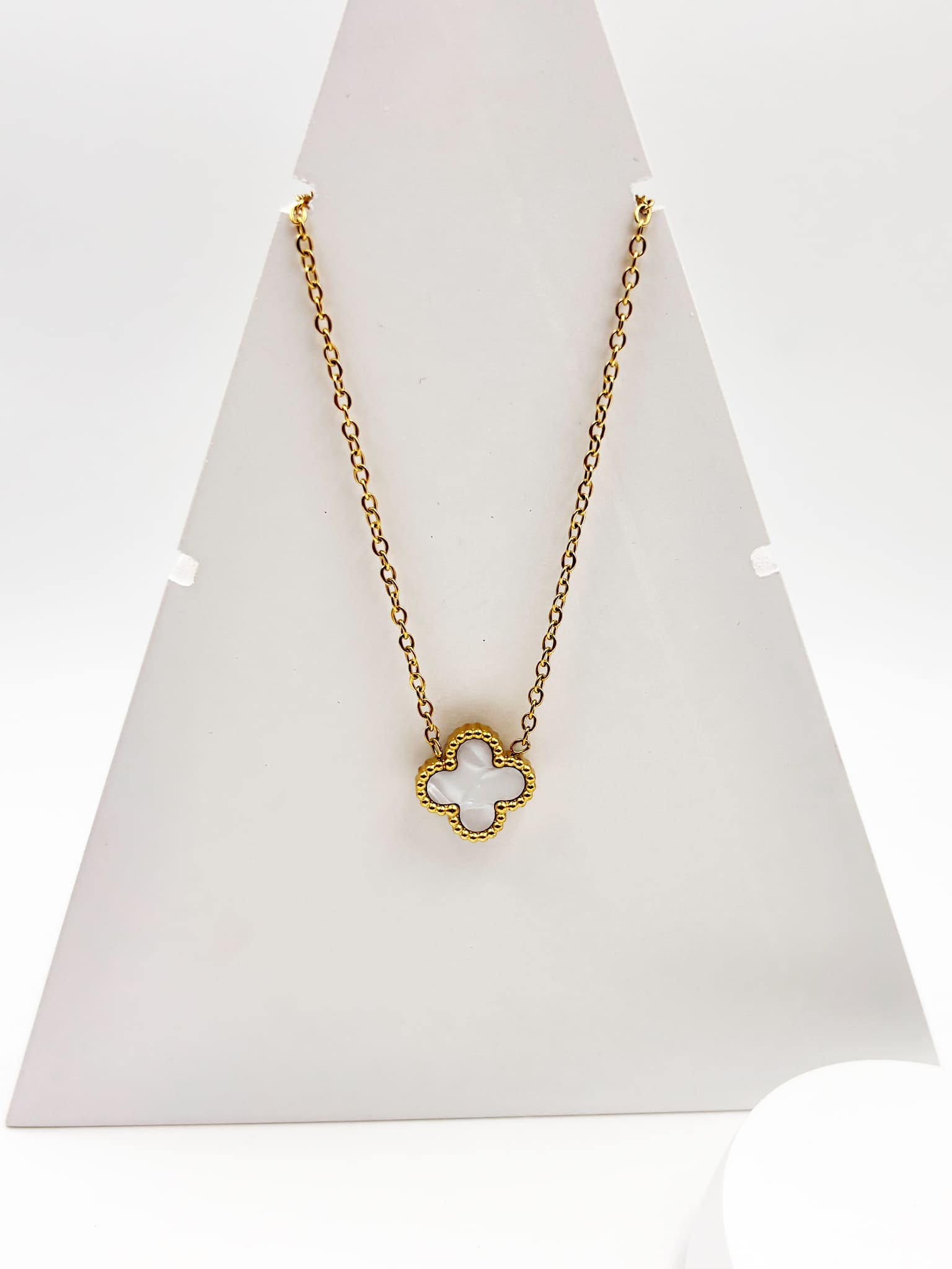 Reversible Black & White Clover Anti-Tarnish 18K Gold Plated Chain