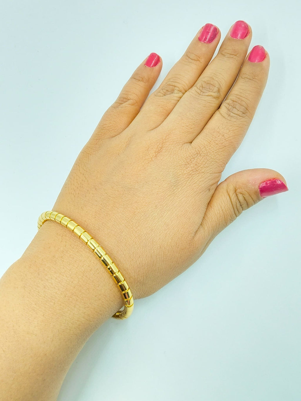 Modern Gold Bead Bracelet