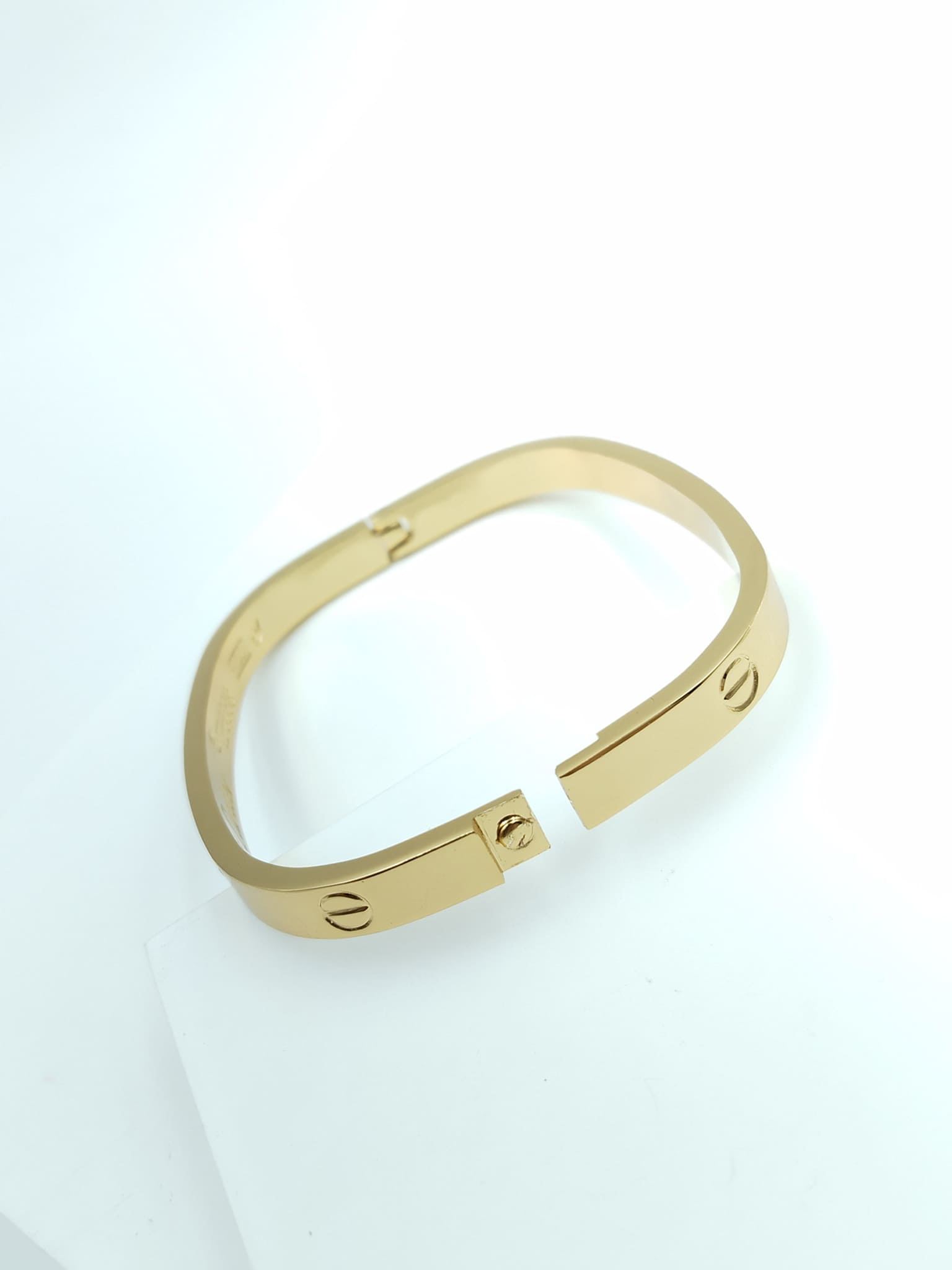 Modern Iconic Luxe Bracelet