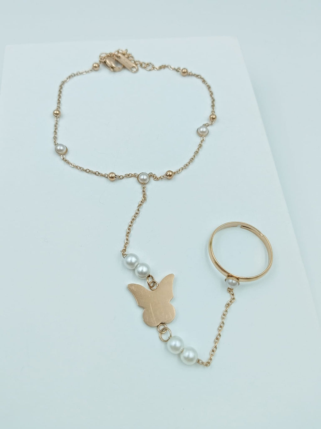 Pearl Butterfly Hand Chain