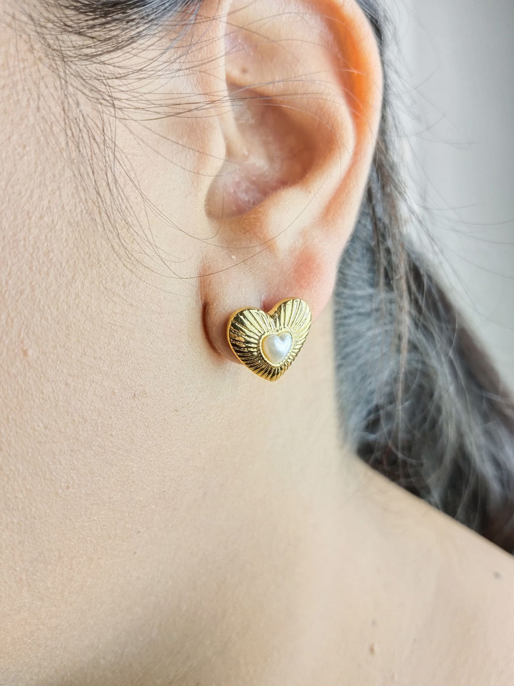 Regal Heart Pearl Stud Earrings