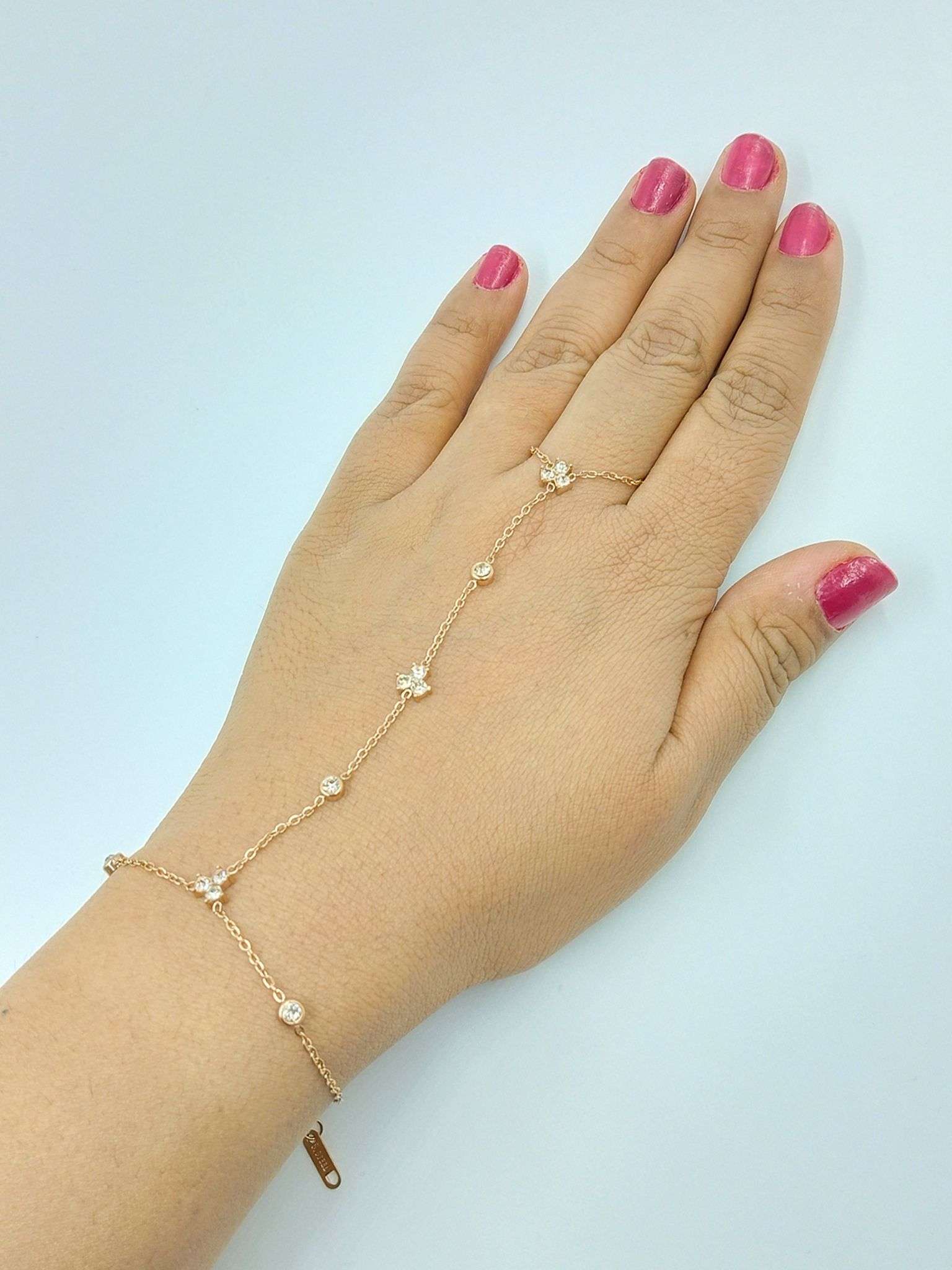 Sparkling Cluster Hand Chain