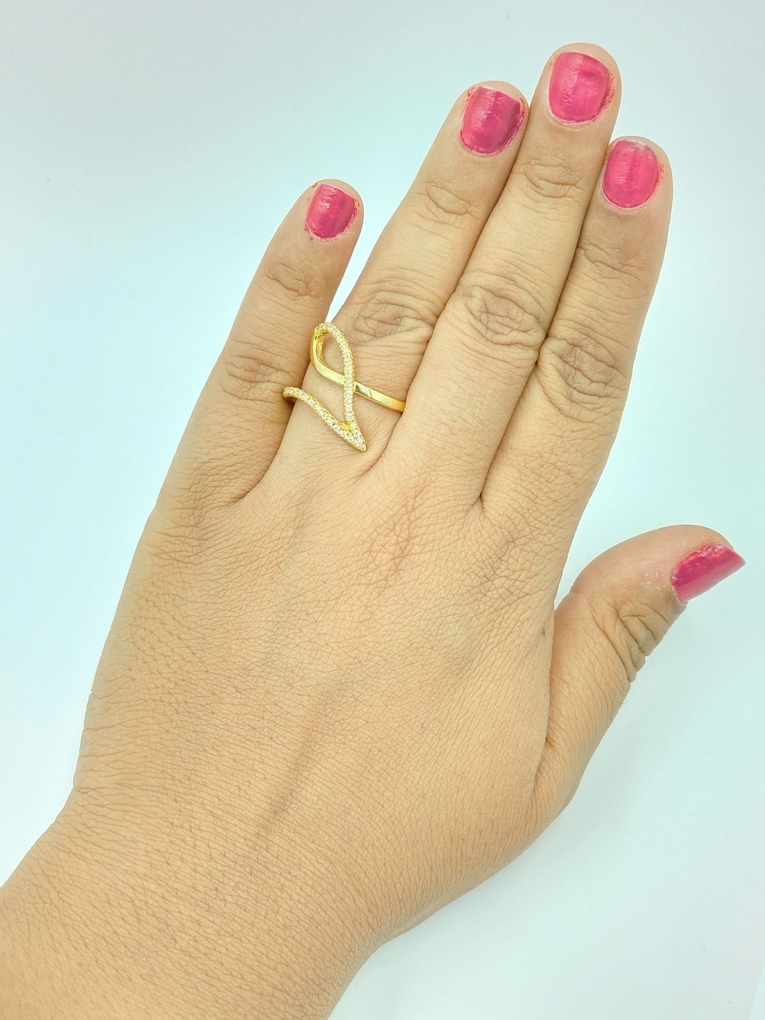 Sparkling Wave Vanki Ring
