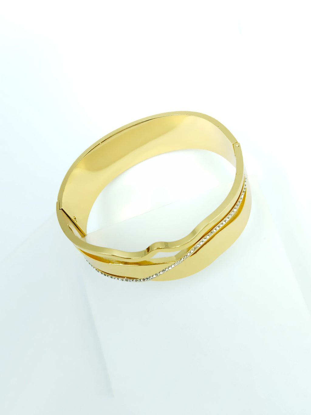 Wavy Contour Bracelet